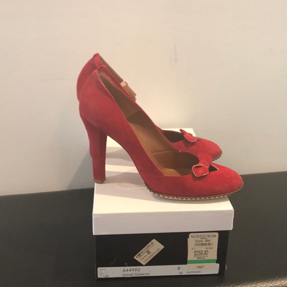 Mark Jakob’s shoes size 8